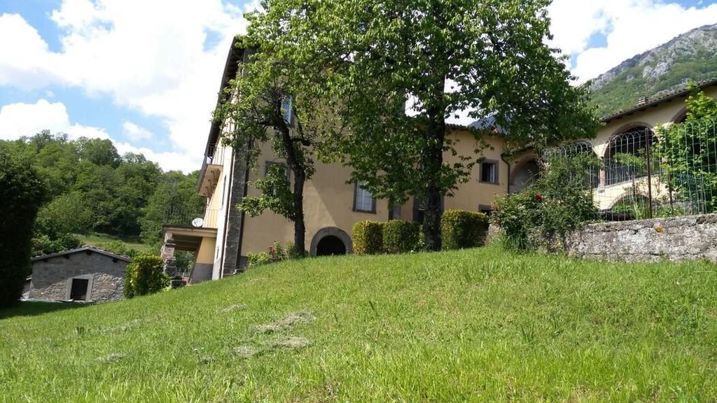 Apartment Casa Gianfrati Corfino ภายนอก รูปภาพ