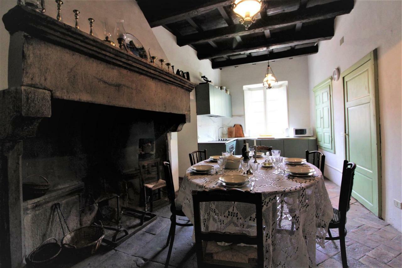 Apartment Casa Gianfrati Corfino ภายนอก รูปภาพ